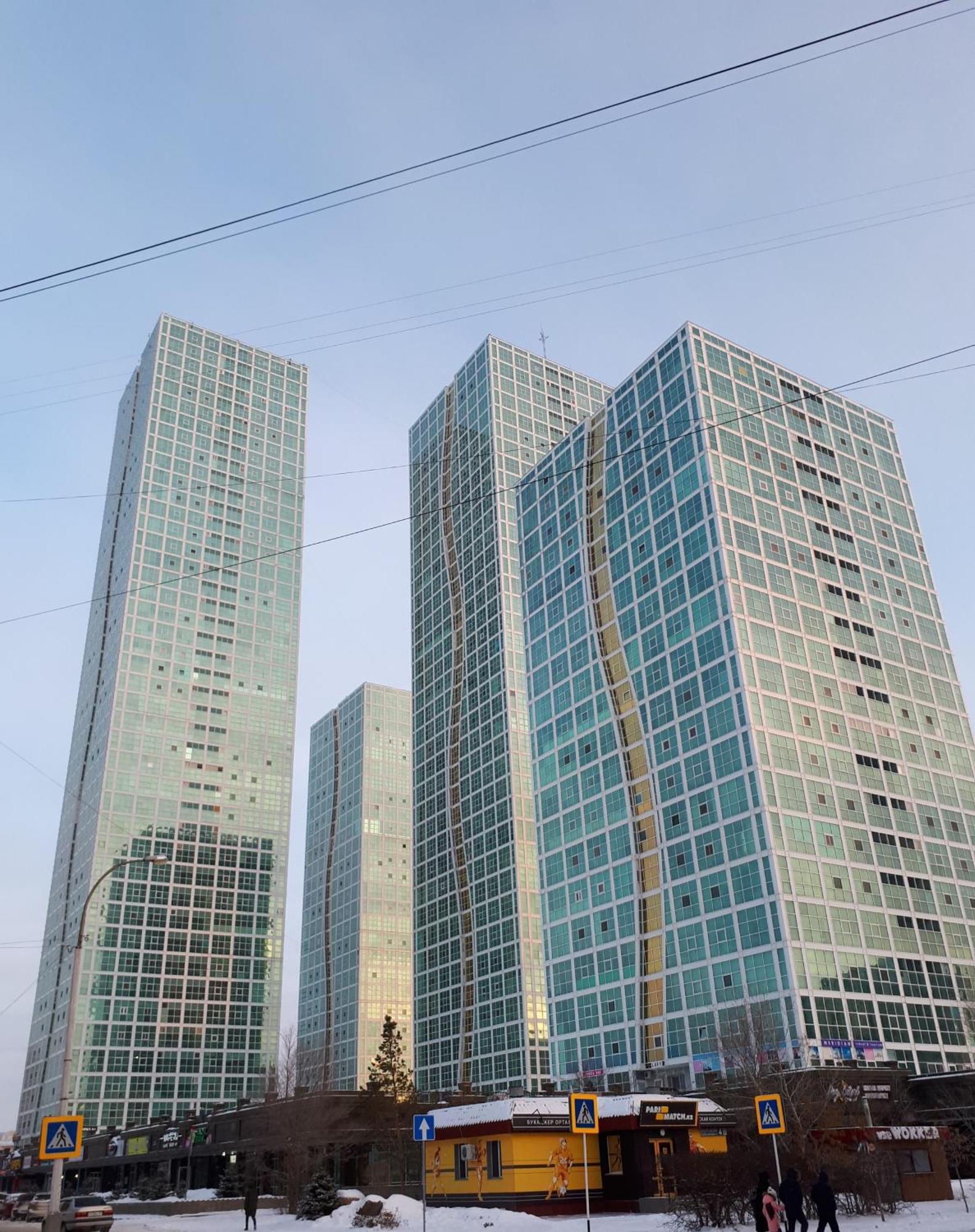 Апартаменты На Набережной С Панорамным Видом На 39 Этаже Astana Exteriör bild